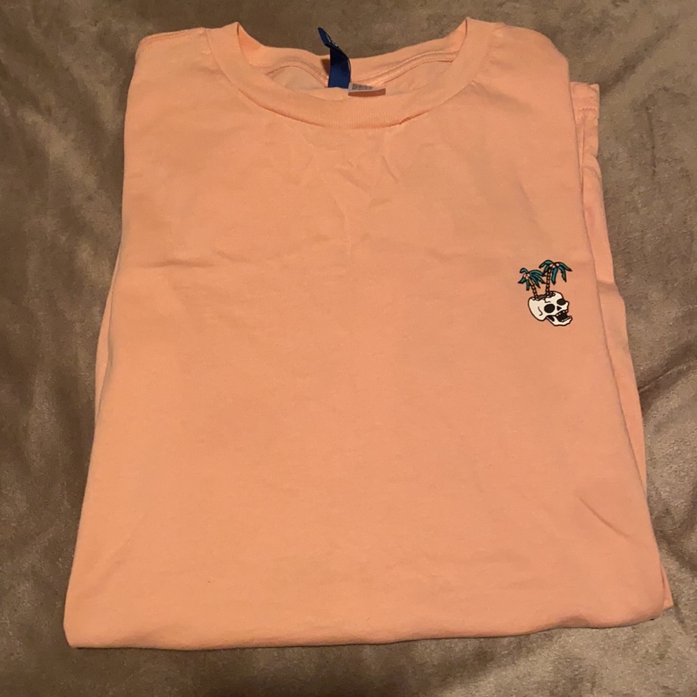 H&M graphic tee light coral